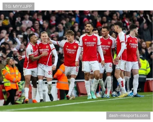 巴洛贡在阿森纳表现稳健，助球队持续提升战绩。